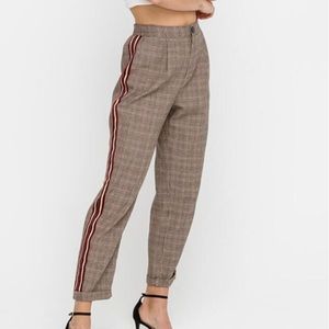 High-waisted Plaid Trouser